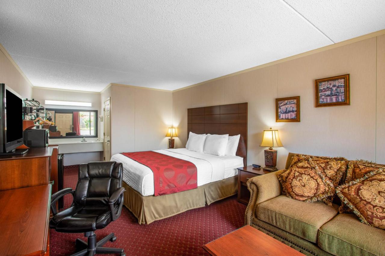 Ramada By Wyndham Branson Motel Eksteriør billede