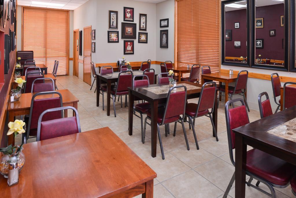 Ramada By Wyndham Branson Motel Eksteriør billede