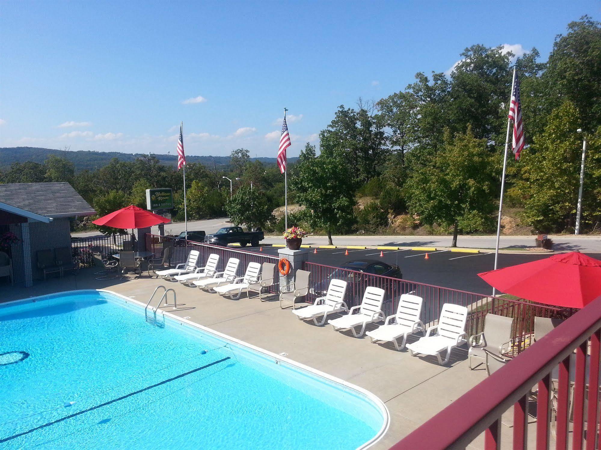 Ramada By Wyndham Branson Motel Eksteriør billede